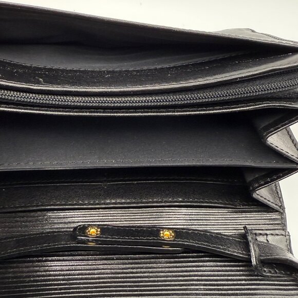 Brahmin Black Leather Crocodile Embossed Crossbody Bag Multiple Compartments - Picture 6 of 8